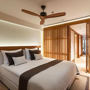 Marina Bay Suite